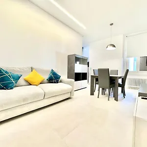 Be-c0 Luxury & Family Appartement Milan